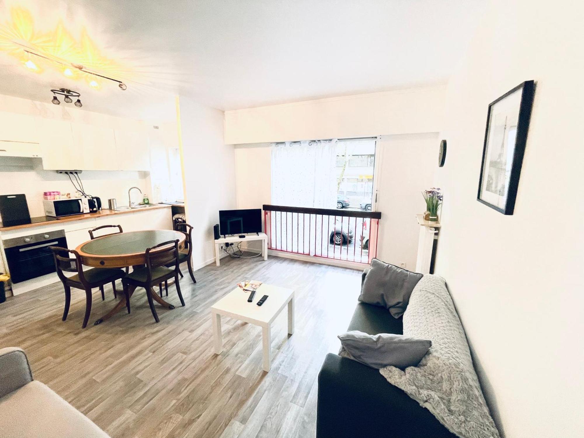 Appartement Bastille - Voltaire - Le Marais - Centre De Paris - 5 Pers Bagian luar foto